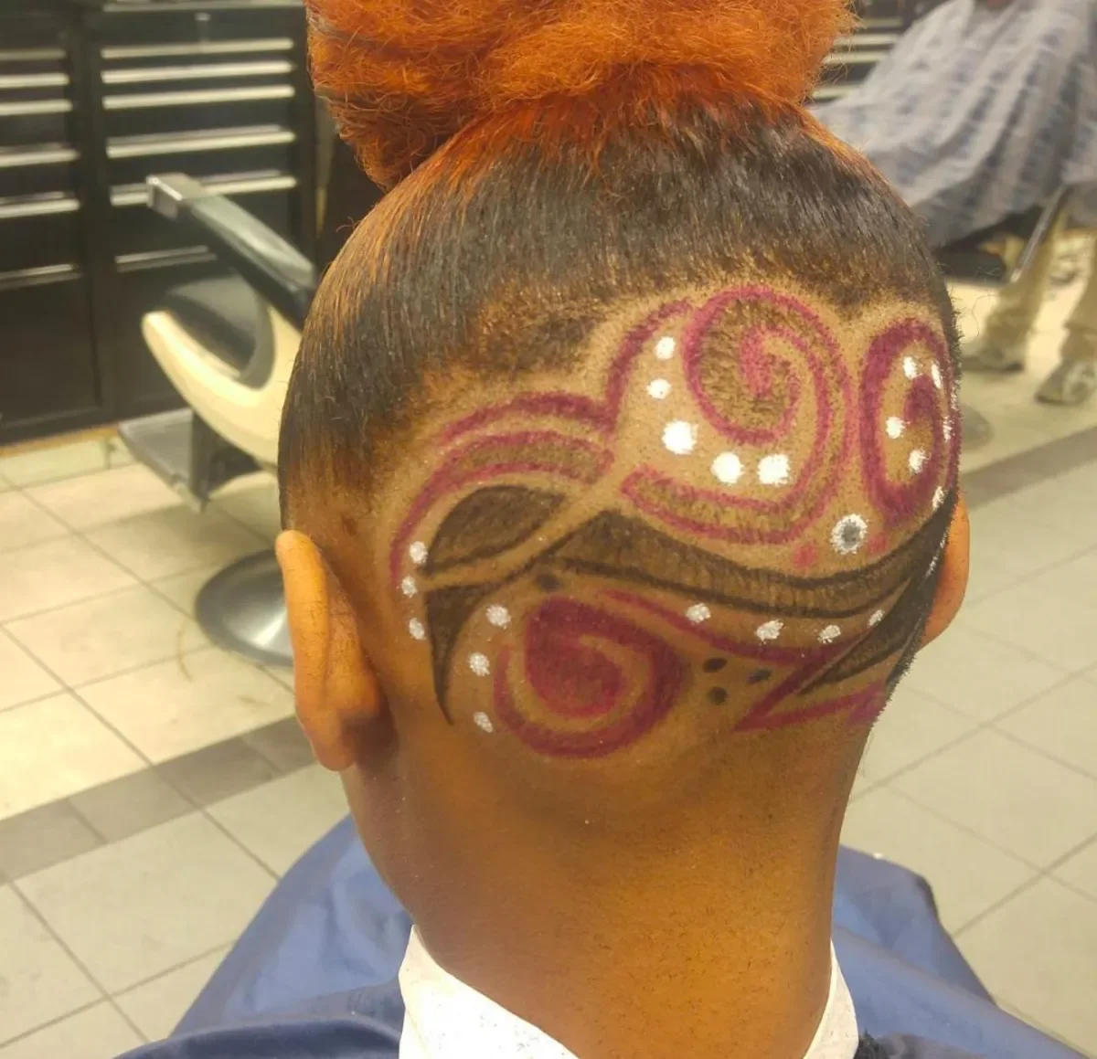 Swirled freestyle design on the back of the head
